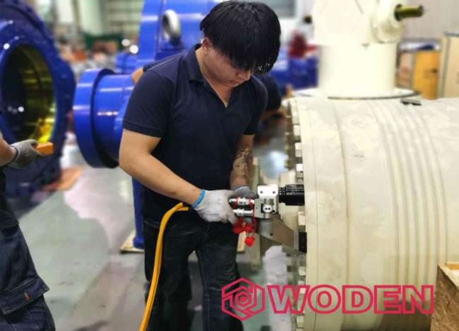 沃頓液壓扳手使用場景 沃頓液壓扳手使用場景